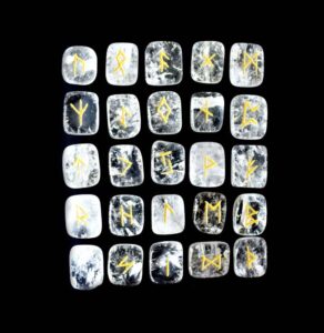 Crystal Quartz Rune Set